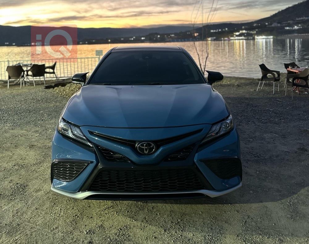 تۆیۆتا کامری